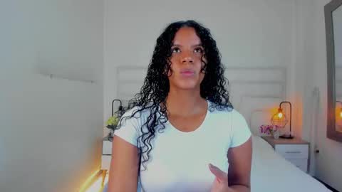  Ellie   online show from February 10, 1:11 pm