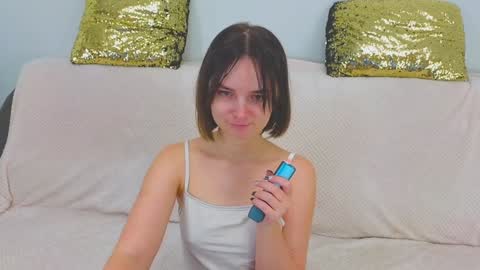 Ellie online show from January 9, 2:18 pm