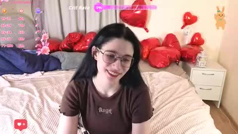 ellie_magic online show from March 12, 5:15 pm