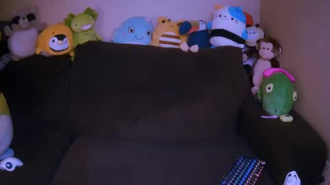 Ellie online show from March 10, 3:45 am