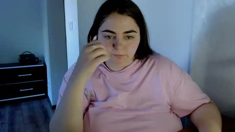 Ellie online show from May 24, 7:07 am