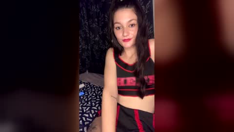 ellieslovac online show from March 7, 12:39 am