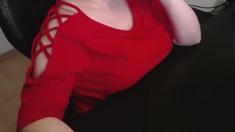 Elly online show from February 26, 7:24 pm