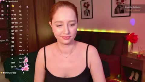 EllyPeach online show from April 24, 6:00 pm