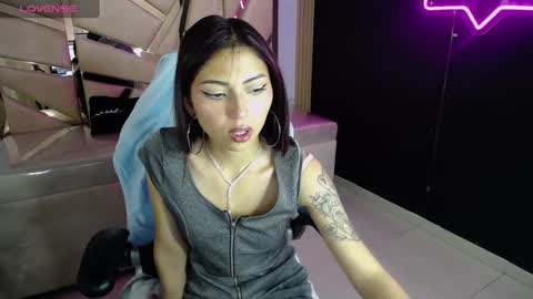 Snapshot of elody_a chatting on September 13, 12:57 pm Elody  online show from September 13, 12:57 pm