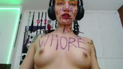 Chelsea  Please help me to reach 100 thumbs up online show from January 28, 12:05 am