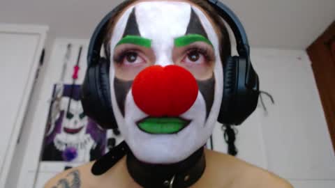 Chelsea  Please help me to reach 100 thumbs up online show from February 25, 11:26 pm