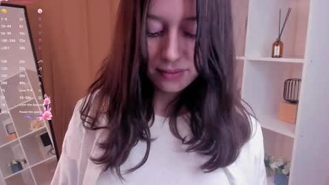 Elvie online show from December 4, 3:24 pm