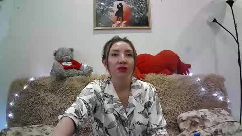 ElvinaSweet online show from November 17, 6:14 am