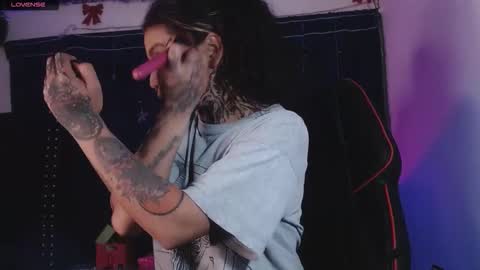 ema_ploxx online show from February 2, 5:50 am