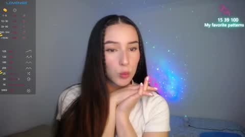  Emaa  online show from December 5, 8:55 pm