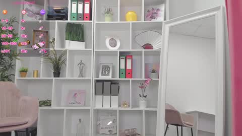 EmaBrownie online show from February 3, 6:28 pm