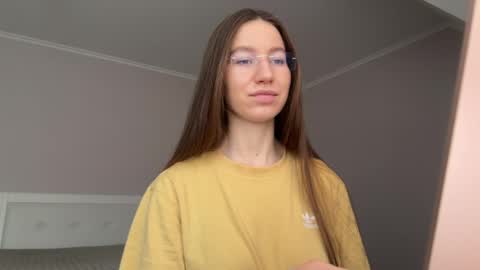 Alina online show from March 27, 1:45 pm