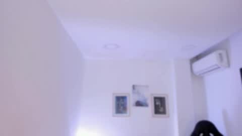 emelie_89 online show from October 30, 8:49 am