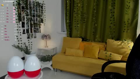 emelia online show from November 29, 10:36 pm