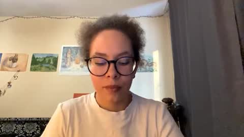 Mabel online show from March 11, 11:03 am