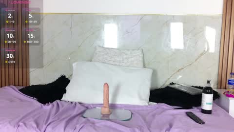 emi_bloom online show from March 29, 1:10 pm