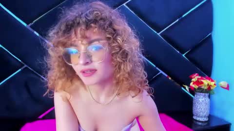 Emy  online show from September 18, 9:13 pm