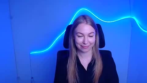 Emilia online show from September 10, 5:18 am