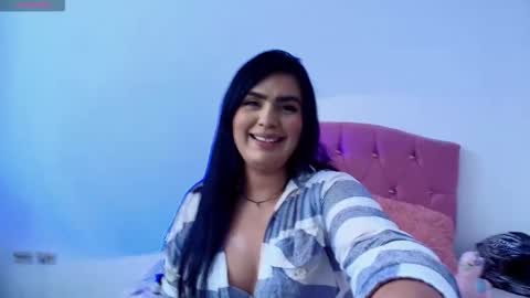 emilia_sweetx online show from October 23, 11:49 am