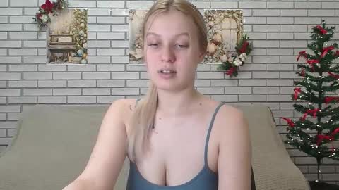 Amili online show from December 19, 8:45 am