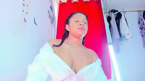 emily online show from December 22, 6:11 pm