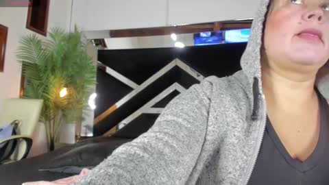 Emily  online show from March 5, 11:06 am