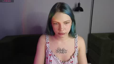 Emily online show from July 8, 1:19 am