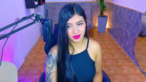 Emily online show from October 7, 11:47 am