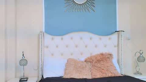 Emily online show from November 7, 12:38 am