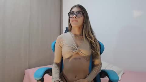 Emily garcia online show from March 15, 5:20 am