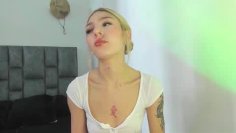 Emi online show from February 6, 4:21 pm