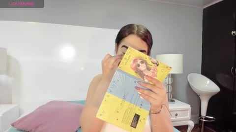 Snapshot of emily_roberts1 chatting on February 21, 1:55 pm Emily  online show from February 21, 1:55 pm