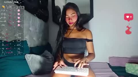 emily_rosse9 online show from January 23, 2:55 am