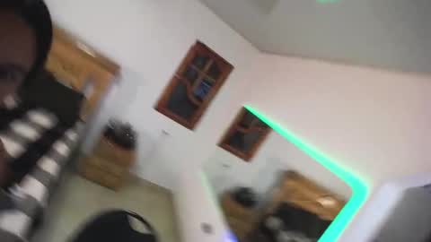 emily_russell_ online show from November 12, 2:53 am