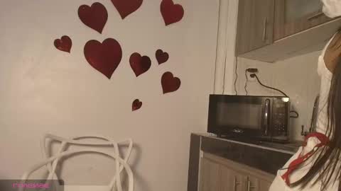 Emily online show from February 14, 1:13 pm