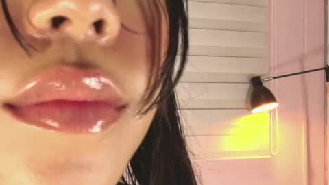 Emily online show from October 18, 1:47 pm