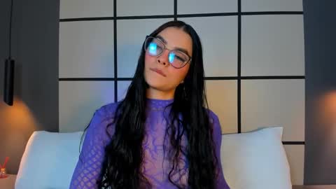 emily_tolson online show from February 10, 6:00 pm