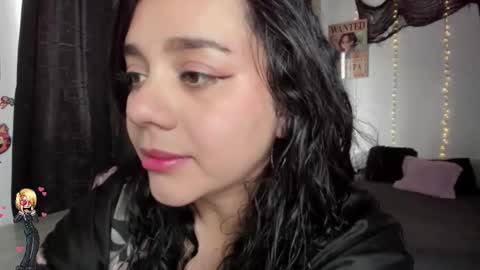 emily_vader online show from November 19, 5:24 pm