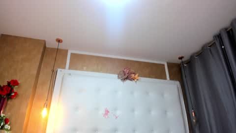 emilyadams0 online show from January 8, 9:55 pm