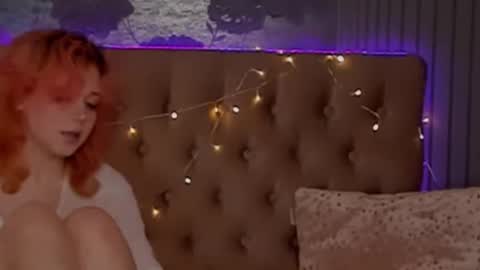 Baby Emelli online show from December 4, 8:05 am