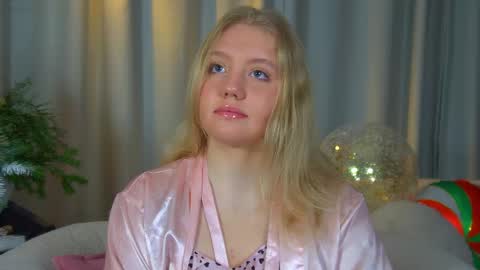 Emily online show from December 17, 6:17 am