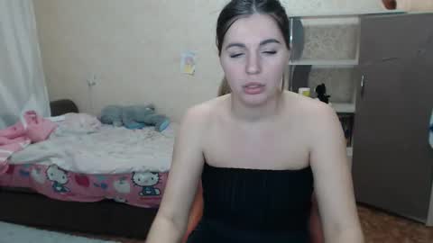 emilyfork online show from February 22, 7:37 pm