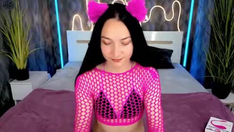 emilygreyy__ online show from April 23, 6:10 pm