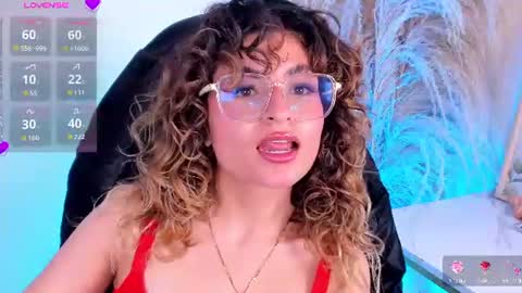 Emilyjonnes  online show from June 25, 3:50 am