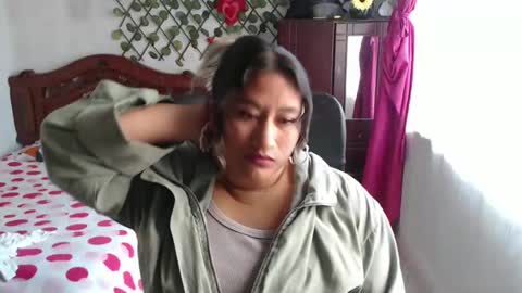 Emily Cortez online show from December 27, 7:35 pm