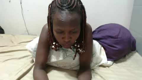 Emilly online show from April 15, 9:48 pm