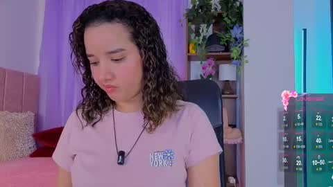 emilyrousex online show from December 17, 3:38 pm