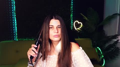 Emily online show from December 27, 1:43 am