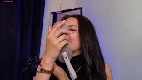 Emily  online show from April 2, 1:36 am